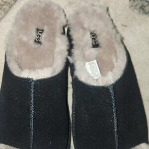 Ugg size 8 slippers